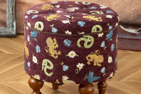 All characters and elements (c) & Warner Bros. Entertainment Inc. Publishing Rights (c) JKR. (s25)