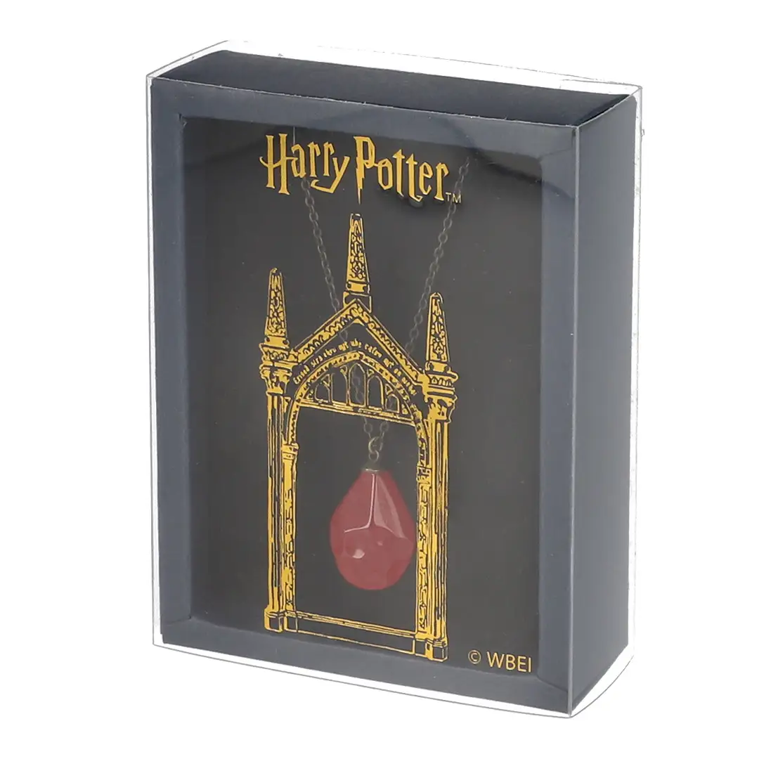 All characters and elements (c) & Warner Bros. Entertainment Inc. Publishing Rights (c) JKR. (s25)