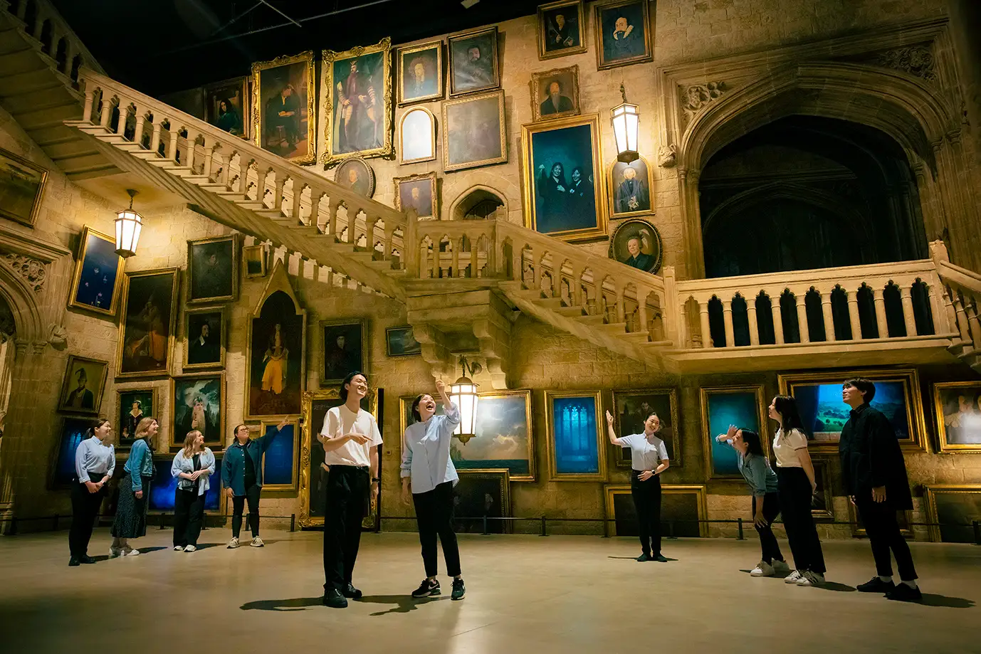 All characters and elements © & ™ Warner Bros. Entertainment Inc.WBSHIELD: © & ™ WBEI. Publishing Rights © JKR.