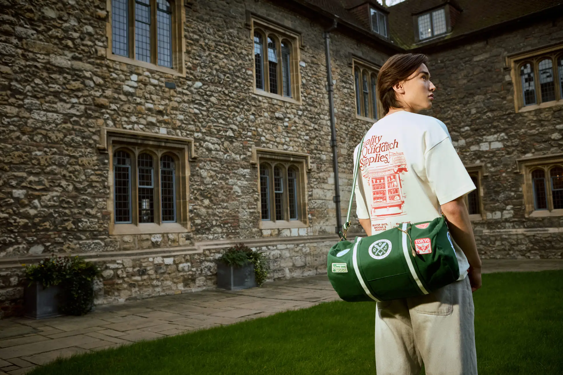 All characters and elements © & ™ Warner Bros. Entertainment Inc. Publishing Rights © JKR. (s26)