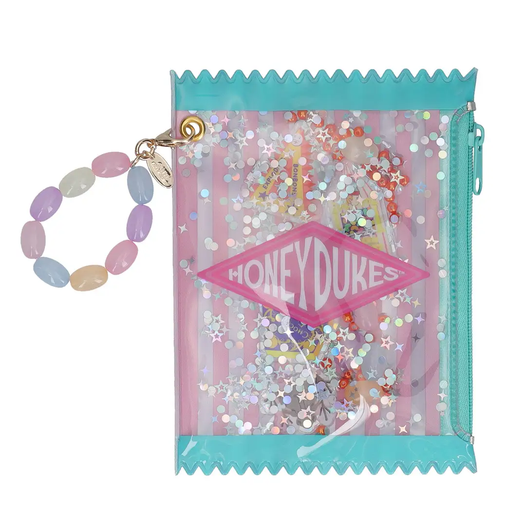 All characters and elements © & ™ Warner Bros. Entertainment Inc. Publishing Rights © JKR. (s26)