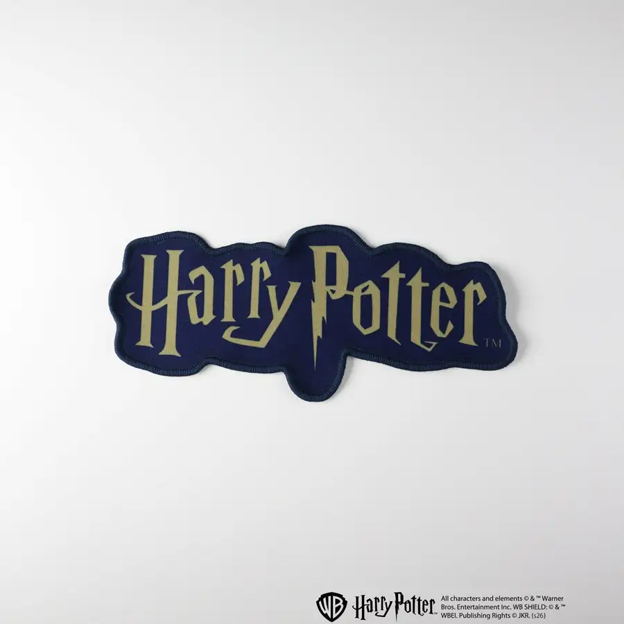 All characters and elements © & ™ Warner Bros. Entertainment Inc. Publishing Rights © JKR. (s26)